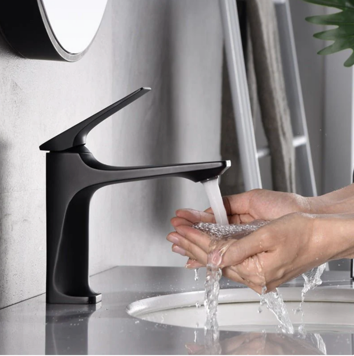 Robinet de salle de bain en laiton