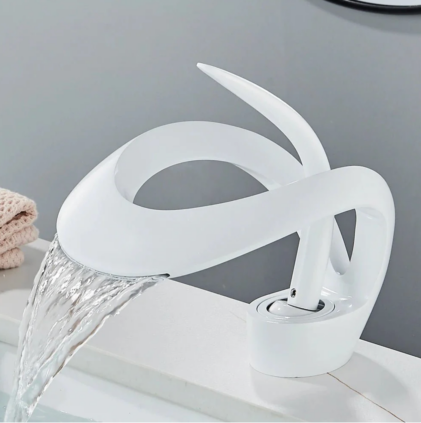 Robinet lavabo cascade design – Mitigeur en laiton durable