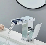 Robinet de salle de bain cascade LED en inox – éclairage tricolore